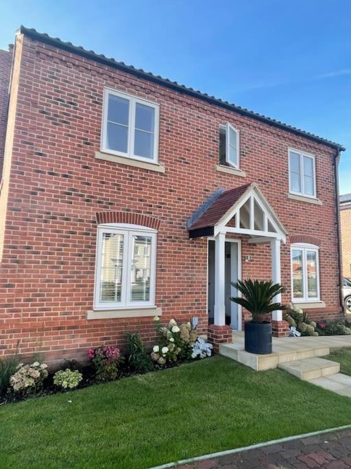 Stunning! Beautiful Contemporary Property In Holt, Norfolk Holt  Exterior photo